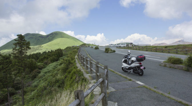 日本一周バイクツーリング　（大分県　阿蘇山）を投稿しました