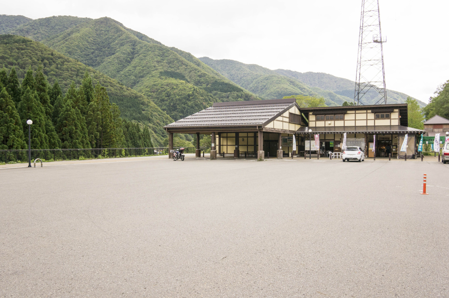 道の駅　飛騨の白山